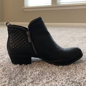 Lucky Brand booties